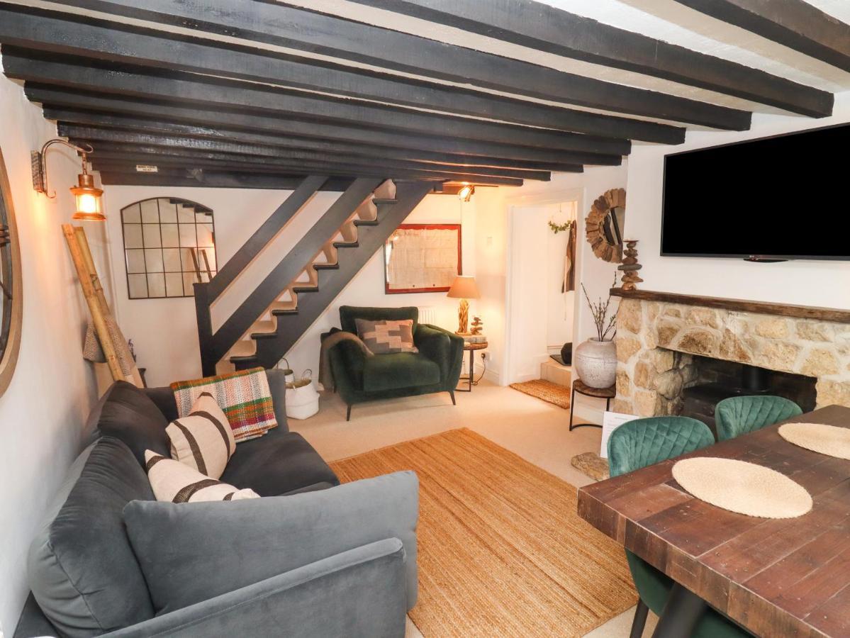 Hobbes Cottage Malmesbury Bagian luar foto